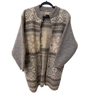 Hilda Ltd 100% Pure Wool Cardigan Women's Small Button Front Fishermancore Cabin